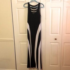 Venus black/white maxi dress Size Large